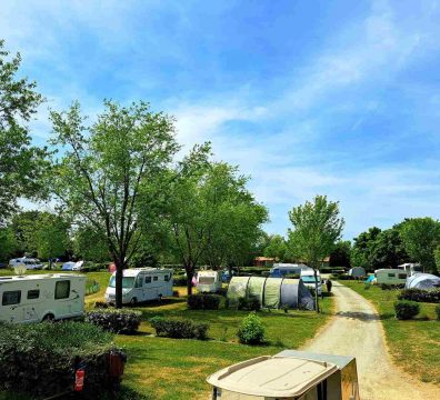 Camping Houssay